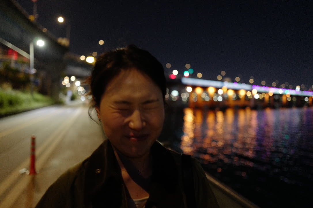 갤러리 9